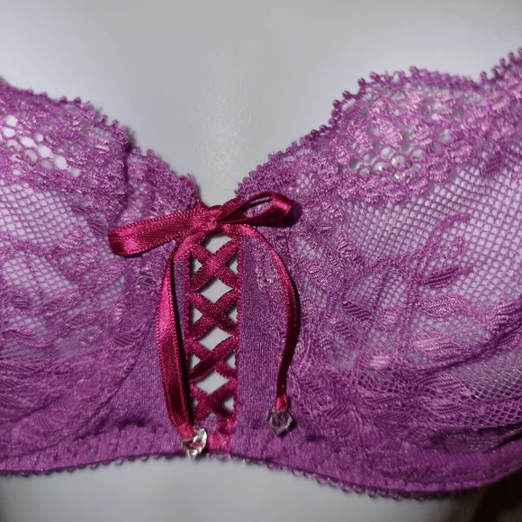 Victoria's Secret NWT Purple Demi Bra - Picture 2 of 9
